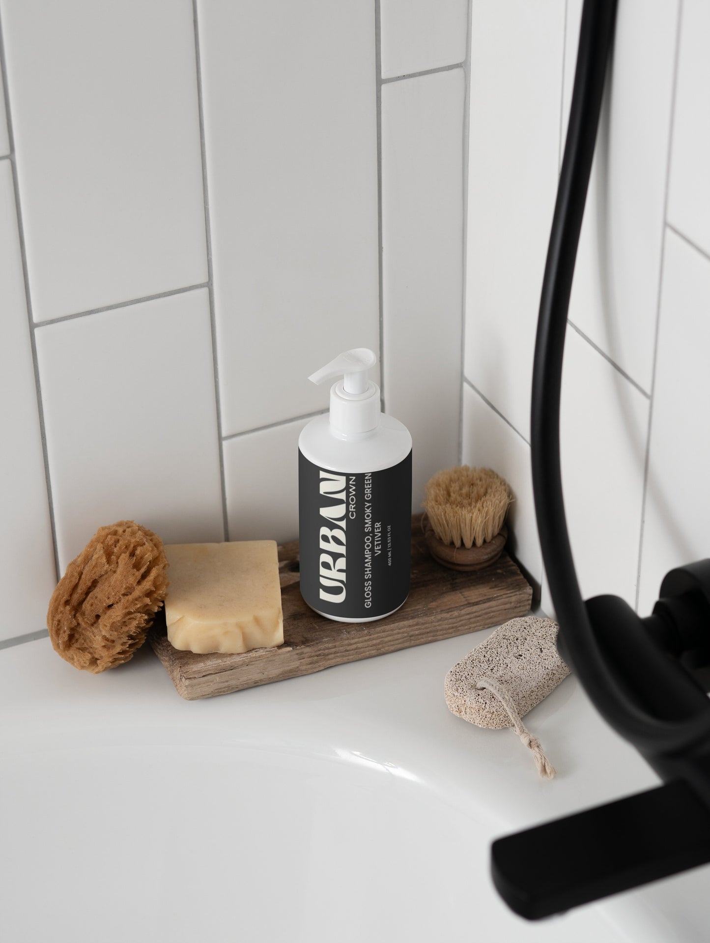 Urban Crown Gloss Shampoo, Smoky Green Vetiver